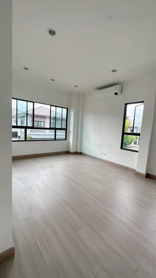 รูป 📌 ขายบ้านเดี่ยว โครงการ สัมมากร ชัยพฤกษ์-วงแหวน 2 2 ชั้น 3 ห้องนอน 3 ห้องน้ำ - รูปที่ 5/8