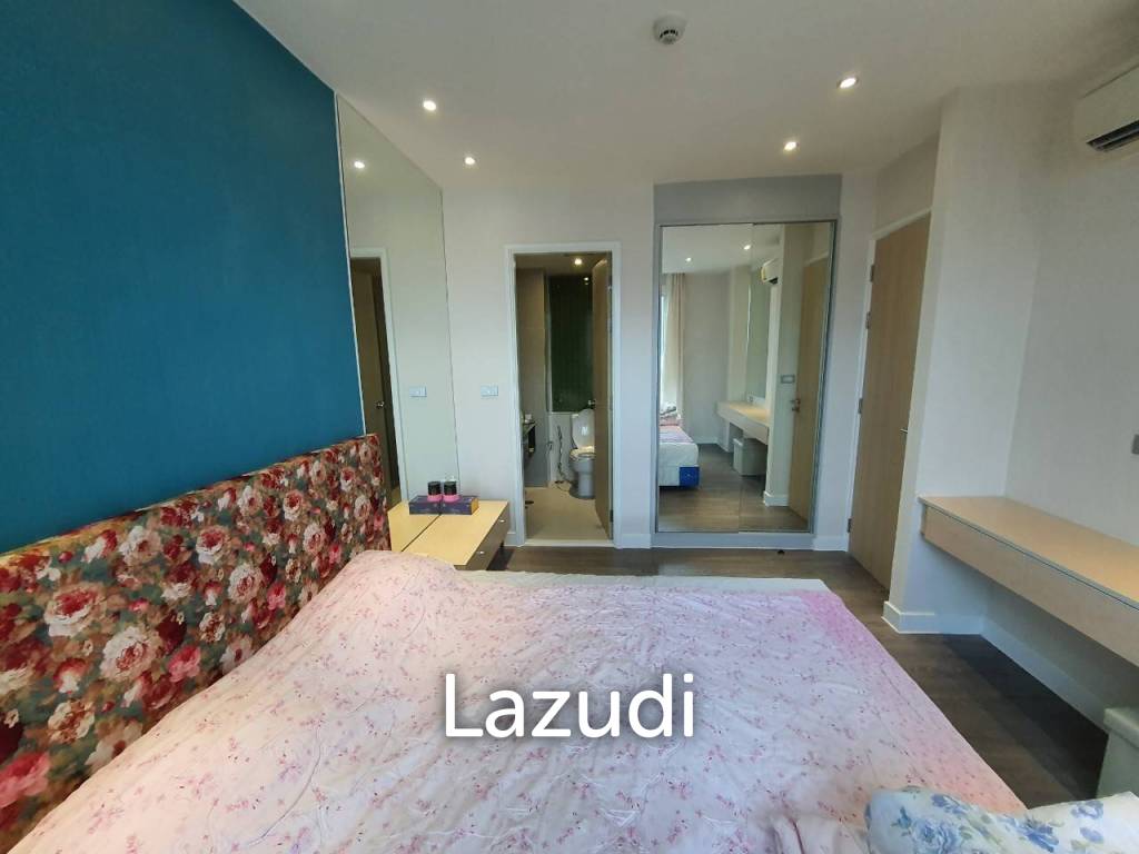 picture 1 Bed 1 Bath 37 SQ.M. Grande Caribbean Condo - 3/5