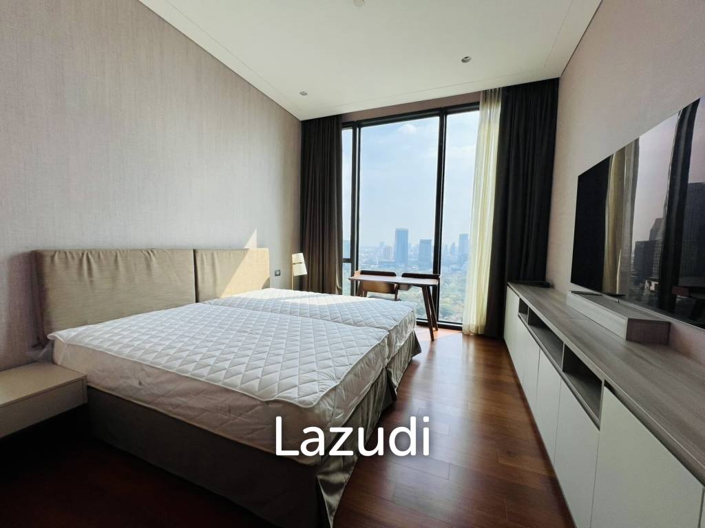 รูป Spacious 4-Bedroom Condo with Panoramic City Views for Sale in Lumpini - รูปที่ 9/17