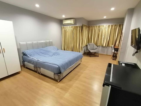 ✅ Fully renovated unit, move-in ready, near Pink Line MRT ✅ The Trend Condo Kubon–Ramintra