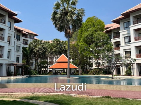 Santi Pura : Amazing Value 2 bed condo on the beach