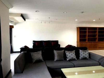 คอนโดให้เช่า : LTH3941– Baan Suanpetch FOR RENT 3 beds 4 baths size 265 Sq.M. Nearby BTS Phrom Phong station ONLY 80k/Month