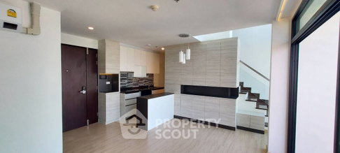 1-BR Condo At Bangkok Horizon Sathorn, High-Floor 23rd near BTS Saint Louis (ID 424362)