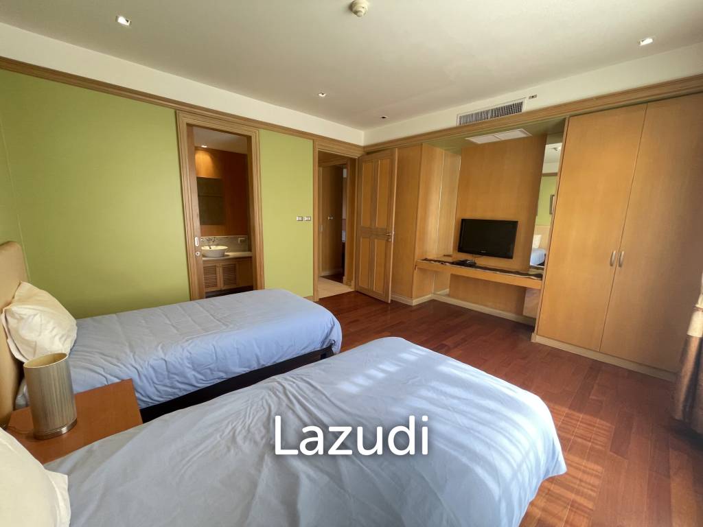 picture Blue Lagoon: High Quality Condo with 2 Bedroom and 2 Bathroom on 3rd Floor - 11/17