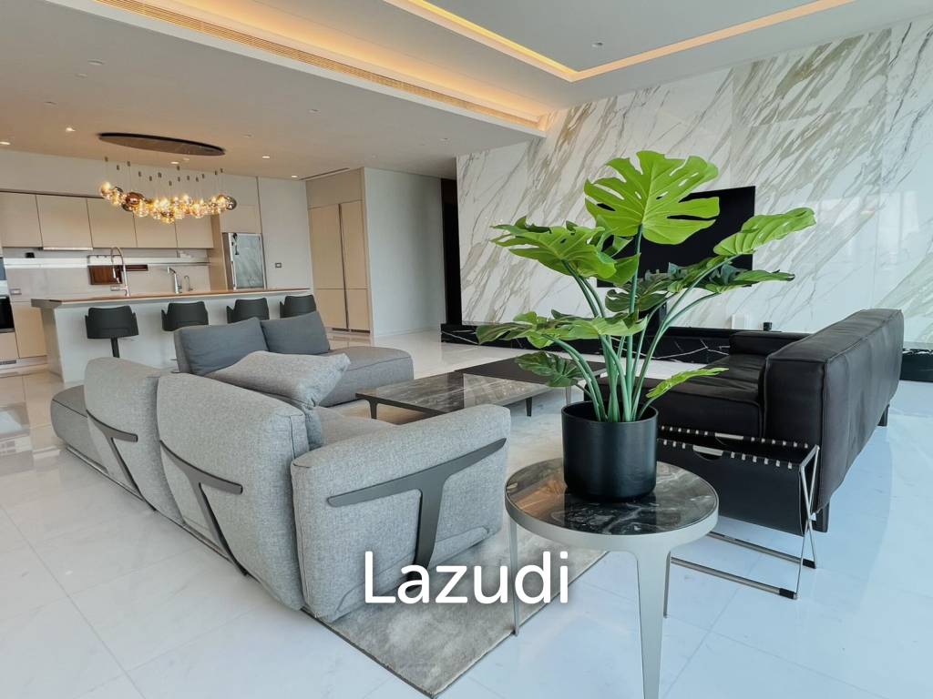 รูป Spacious 4-Bedroom Condo with Panoramic City Views for Sale in Lumpini - รูปที่ 2/17