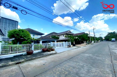 ขายบ้านเดี่ยว : ขายบ้านเดี่ยว 2ชั้น 78ตร.ว. สิรีนเฮ้าส์ รัตนาธิเบศร์ ใกล้ MRT ไทรม้า ซอยบางรักน้อย 16 นนทบุรี 