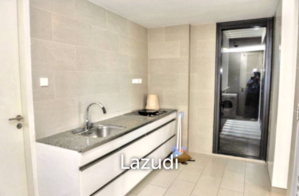 picture 3 Bed 5 Bath  194 SQM. The Met Condominium - 17/20