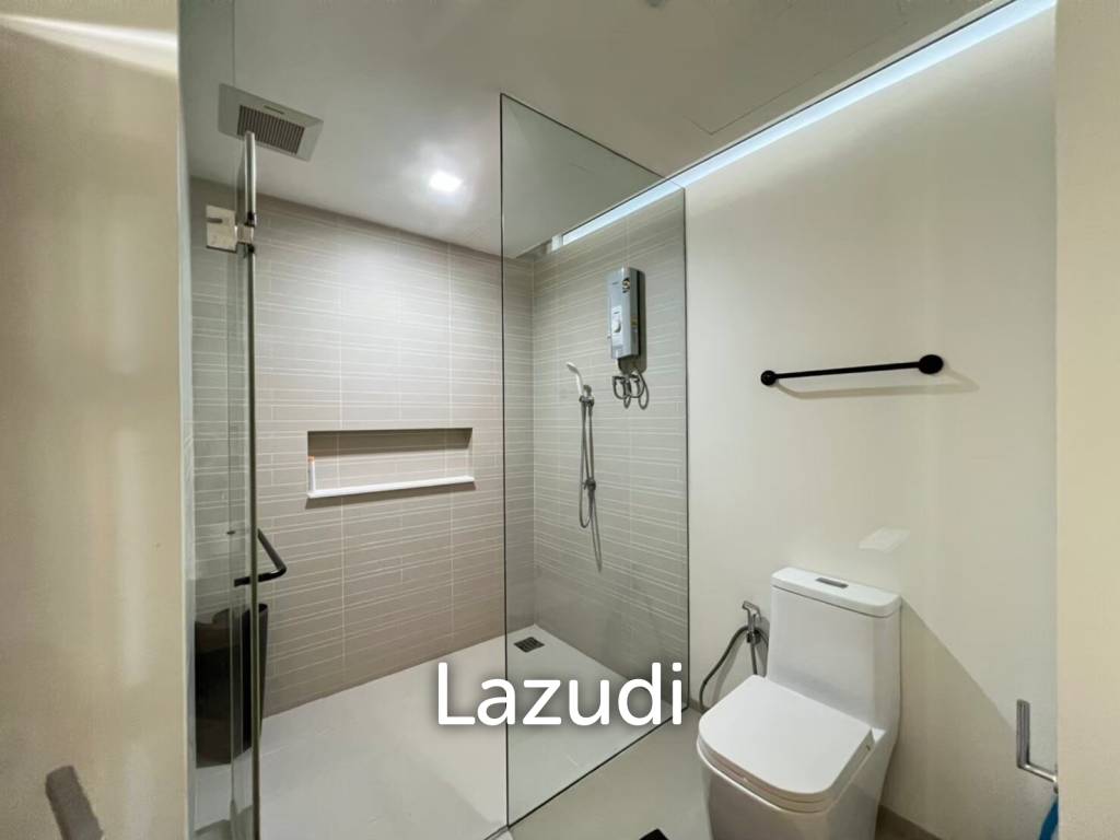 รูป WAN VAYLA CONDO: Luxurious 2-Bed Beachfront Condo - รูปที่ 13/19