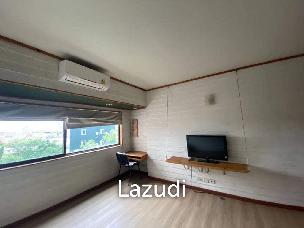 รูป 662 sqm 10 Bed Condo on 5th Floor at Baan Onnut Condominium Bang Chak - รูปที่ 8/14