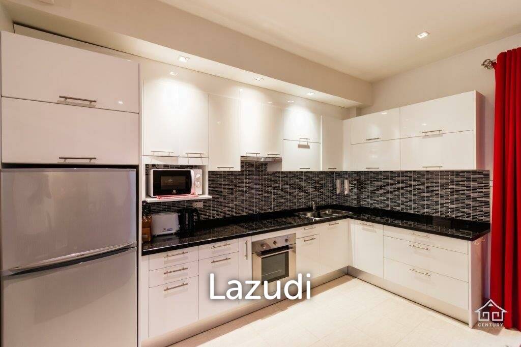 picture BLUE LAGOON : Immaculately presented 2nd floor 2 bed condo overlooking large swimming pool lagoon. - 23/52