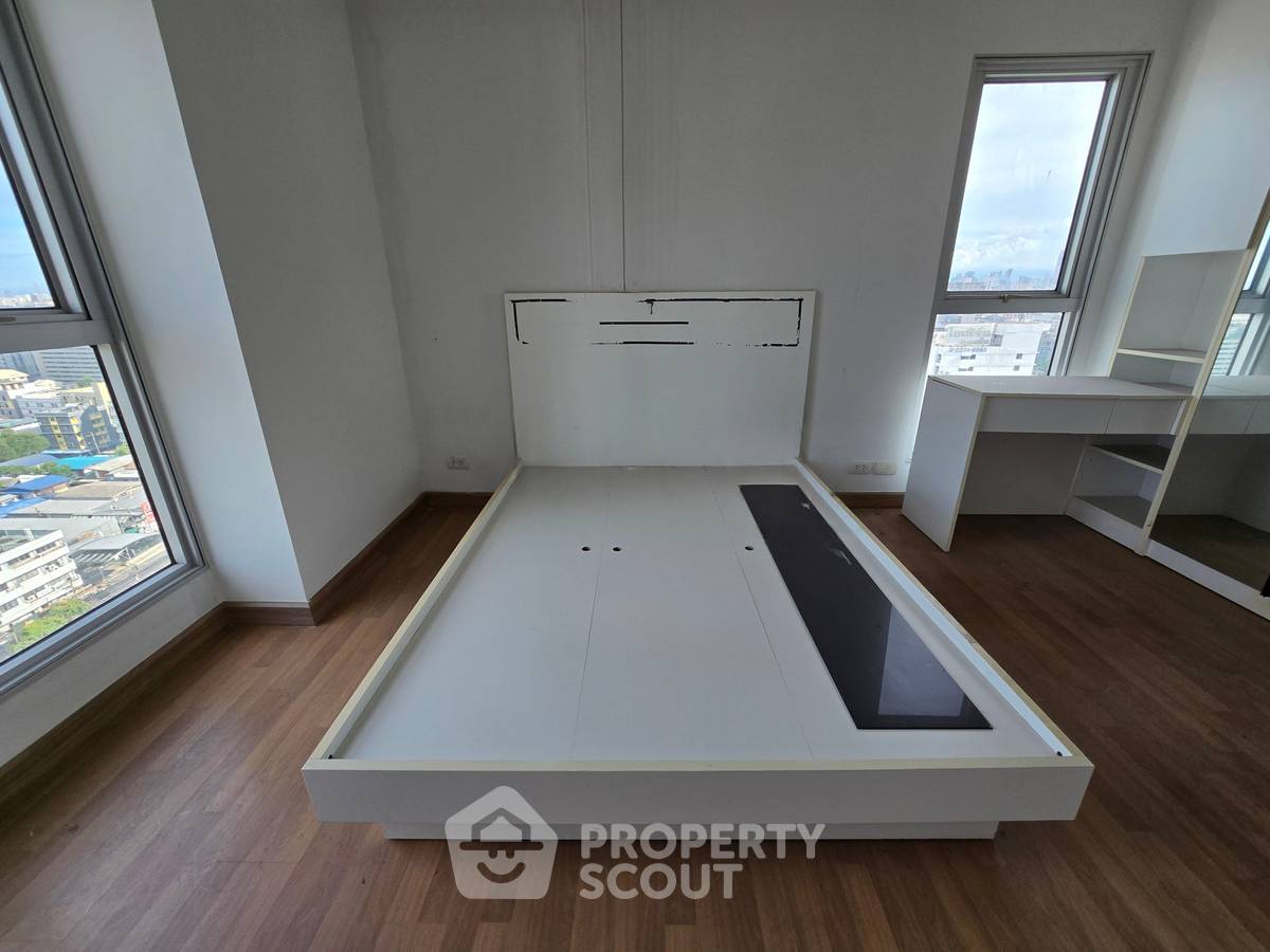 picture 1-BR 42 Sqm On 16th Floor At Centric Ratchada-Suthisan Near MRT Sutthisan (60m) (ID 2734277) - 5/8