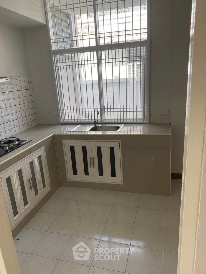 รูป บ้าน 3 ห้องนอน ขายย่านสะพานสูง รองรับสัตว์เลี้ยง (ID 2730623) - รูปที่ 2/4