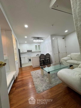 คอนโด 2 ห้องนอน โครงการบ้าน ถนนสารสิน ใกล้ BTS ราชดำริ (ID 1996544)