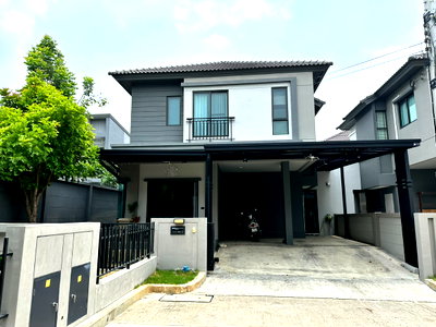 บ้านเดี่ยว วิทยาลัยเทคนิคปทุมธานี : [ขาย 4.8M] Venue ติวานนท์-รังสิต | 3 นอน 167 ตรม. บ้านสวย สภาพดี ใกล้ทางด่วนศรีสมาน