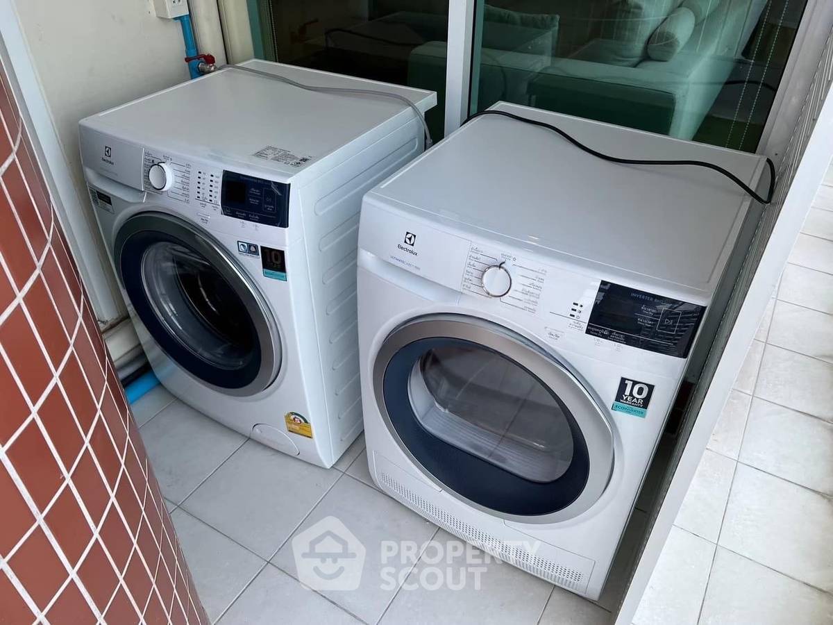 รูป คอนโด 1 ห้องนอน ขนาด 114 ตร.ม. ที่ Citi Smart Sukhumvit 18 ใกล้ BTS อโศก 200 ม. (ID 2735897) - รูปที่ 16/20