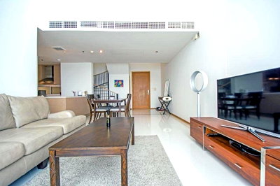 คอนโดให้เช่า : LTH5262 – The Empire Place FOR RENT 2 beds 2 baths size 107 Sq.M. Nearby BTS Chong Nonsi station ONLY 60k/Month