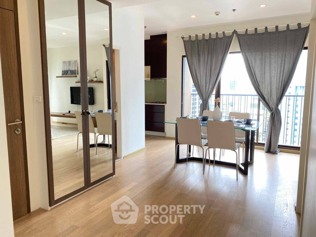 รูป ใกล้ BTS พร้อมพงษ์ เพียง 200 เมตร | 2 ห้องนอน Noble Refine Prompong ชั้น 19 (ID 1913430) - รูปที่ 3/6