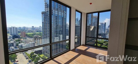3 Bedroom Condo for rent at Muniq Langsuan 1089460