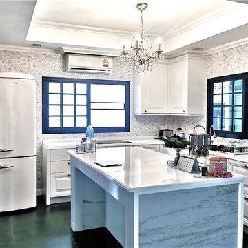 LTH5203 – House FOR SALE in Sathorn 4 beds 4 baths size 300 Sq.M. Nearby BTS Chong Nonsi station ONLY 45 MB