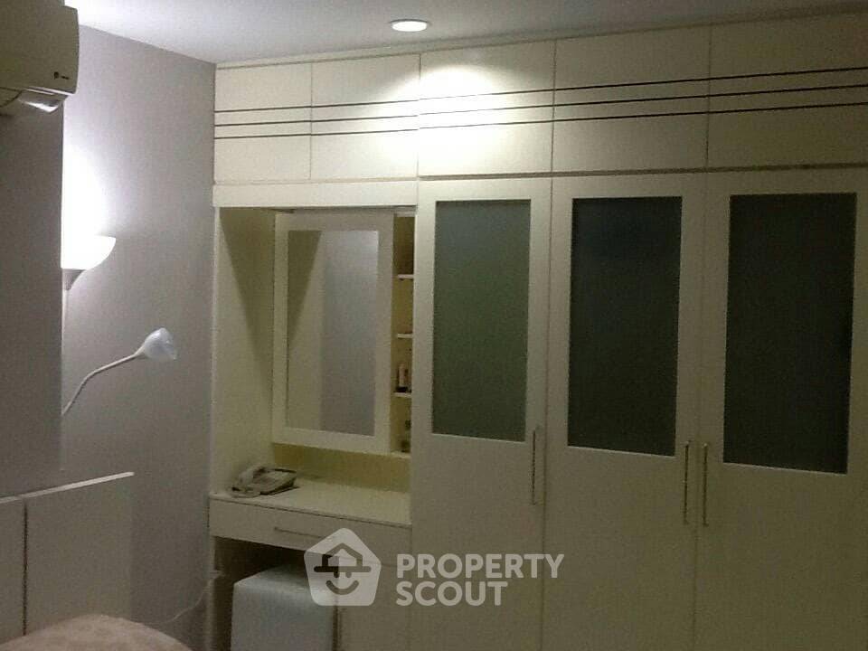 รูป คอนโด 1 ห้องนอน ขนาด 60 ตร.ม. ที่ Sukhumvit Living Town ใกล้ MRT เพชรบุรี 300 ม. (ID 821191) - รูปที่ 3/9