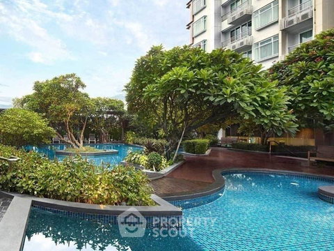 คอนโด 1 ห้องนอน ชั้น 36 Circle Condominium ใกล้ MRT เพชรบุรี (ID 2734304)
