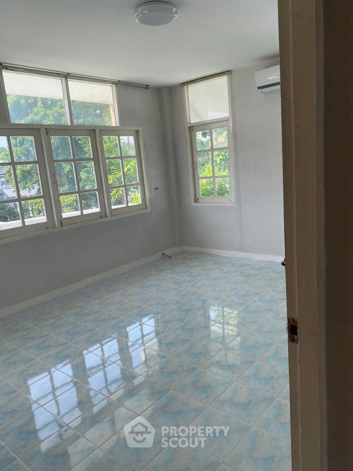 รูป บ้าน 3 ห้องนอน ขายย่านสะพานสูง รองรับสัตว์เลี้ยง (ID 2730623) - รูปที่ 4/4