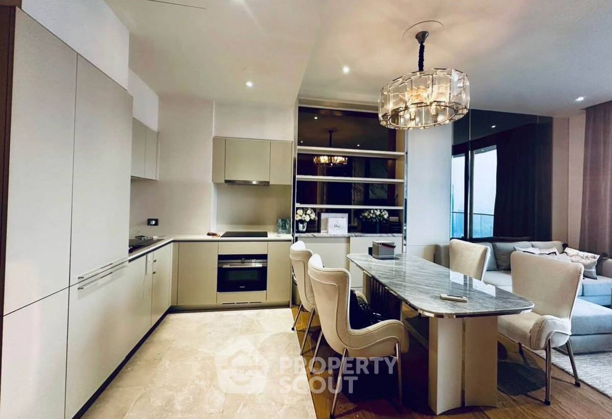 รูป คอนโด 2 ห้องนอน ให้เช่า Magnolias Waterfront Residences ใกล้ BTS สะพานตากสิน (ID 2737595) - รูปที่ 3/10
