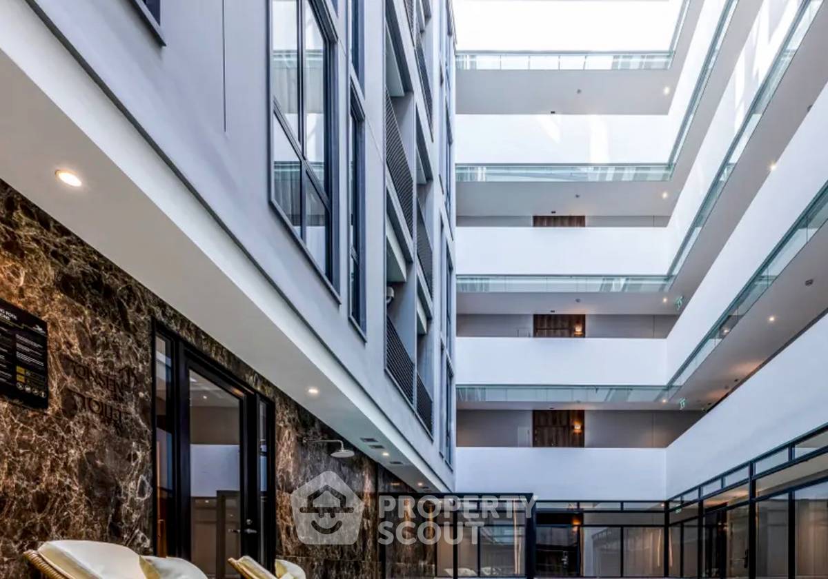 รูป คอนโด 1 ห้องนอน 28 ตร.ม. ขาย Runesu Thonglor 5 ใกล้ BTS ทองหล่อ (ID 2733788) - รูปที่ 1/3