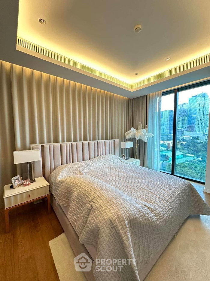 picture 2-BR Condo At Sindhorn Tonson, 14th-Floor, 106 Sqm Near BTS Ratchadamri (ID 1985449) - 2/7