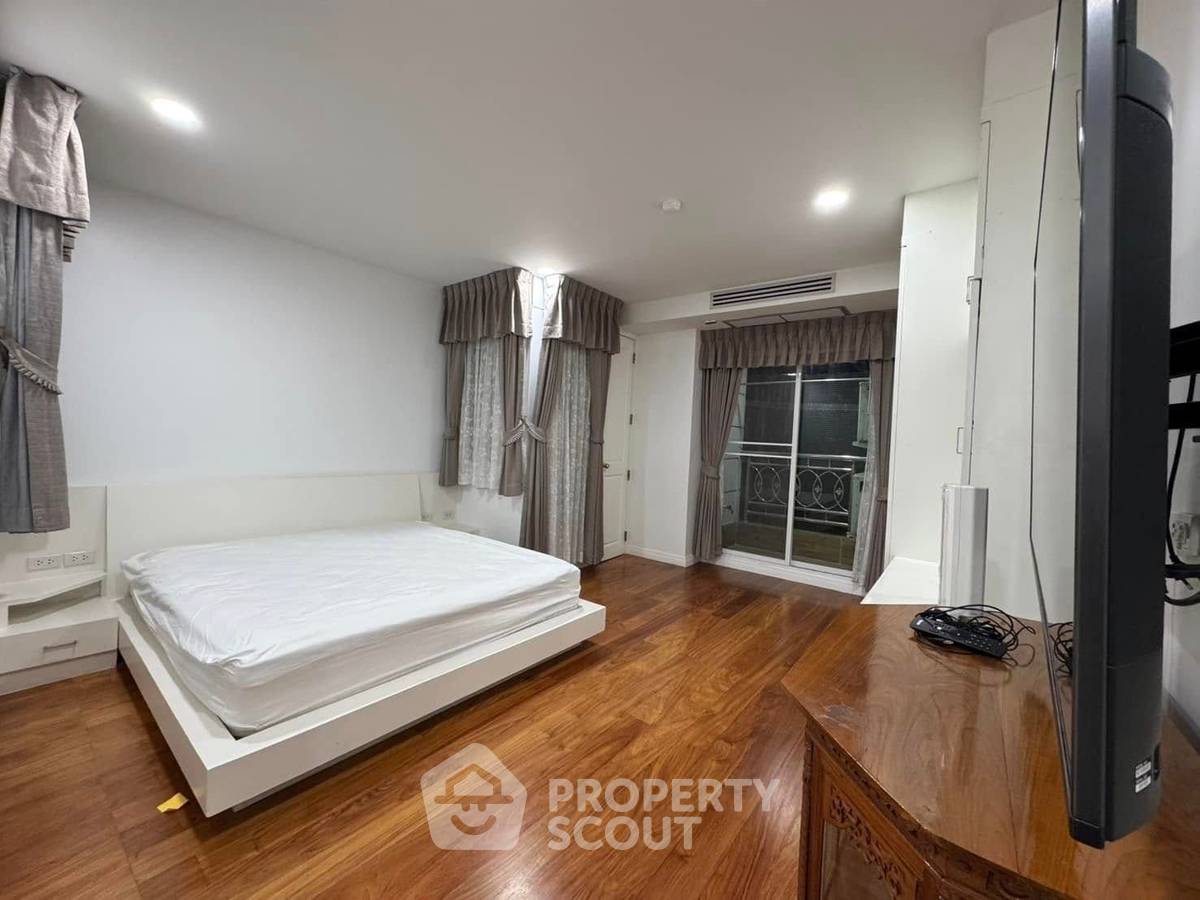 รูป คอนโด 2 ห้องนอน โครงการบ้าน ถนนสารสิน ใกล้ BTS ราชดำริ (ID 1996544) - รูปที่ 4/11