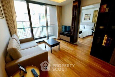 7th-Floor 2-BR 70 Sqm Condo In Focus Ploenchit Near BTS Nana (400m) (ID 2729939)
