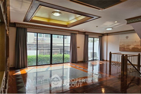 คอนโด 2 ห้องนอน ขาย ที่ Park Pavilion Condominium ใกล้ BTS อารี (ID 1991203)