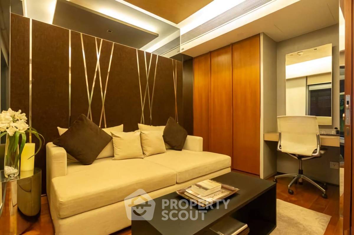 รูป คอนโด 1 ห้องนอน 131 ตร.ม. เดอะ เอ็มไพร์ เพลส 400 ม. ถึง BTS เซนต์หลุยส์ (ID 2738394) - รูปที่ 5/7