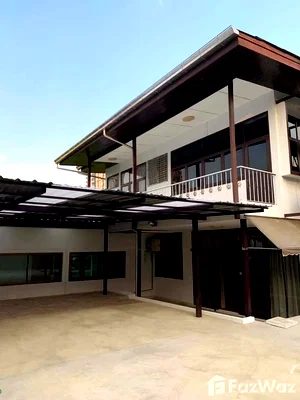 เช่าบ้านเดี่ยว วิทยาลัยพณิชยการบางนา : บ้านเดี่ยวให้เช่า 5 ห้องนอน ใน บางจาก, กรุงเทพมหานคร 6115712