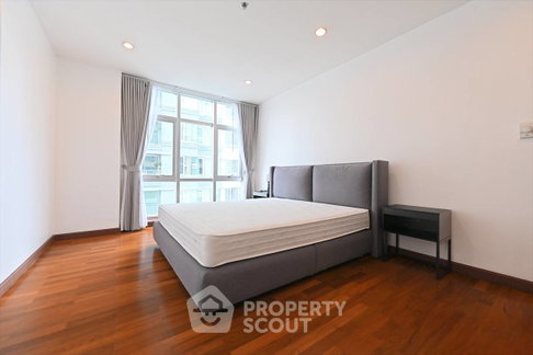 คอนโด 3 ห้องนอน 150 ตร.ม. แกรนด์ หลังสวน ใกล้ BTS ราชดำริ 300 ม. (ID 2724883)