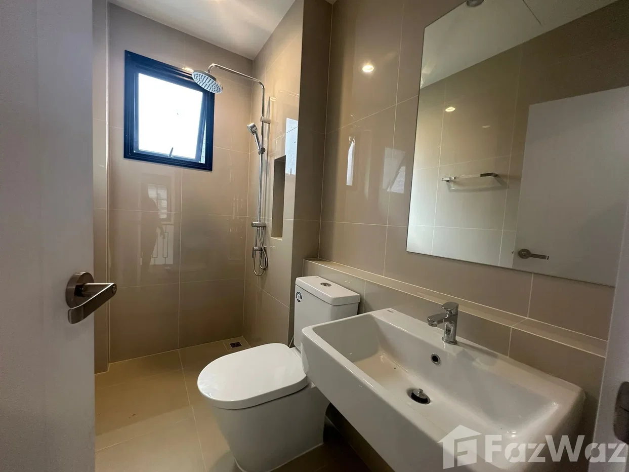 รูป บ้านเดี่ยวให้เช่า 3 ห้องนอน ในโครงการ คราวน์ เอสเตท ดัลลิช โร๊ด 5629576 - รูปที่ 6/24
