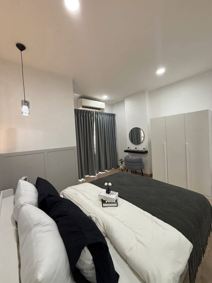 picture Anchan                 Condominium  - 6/7
