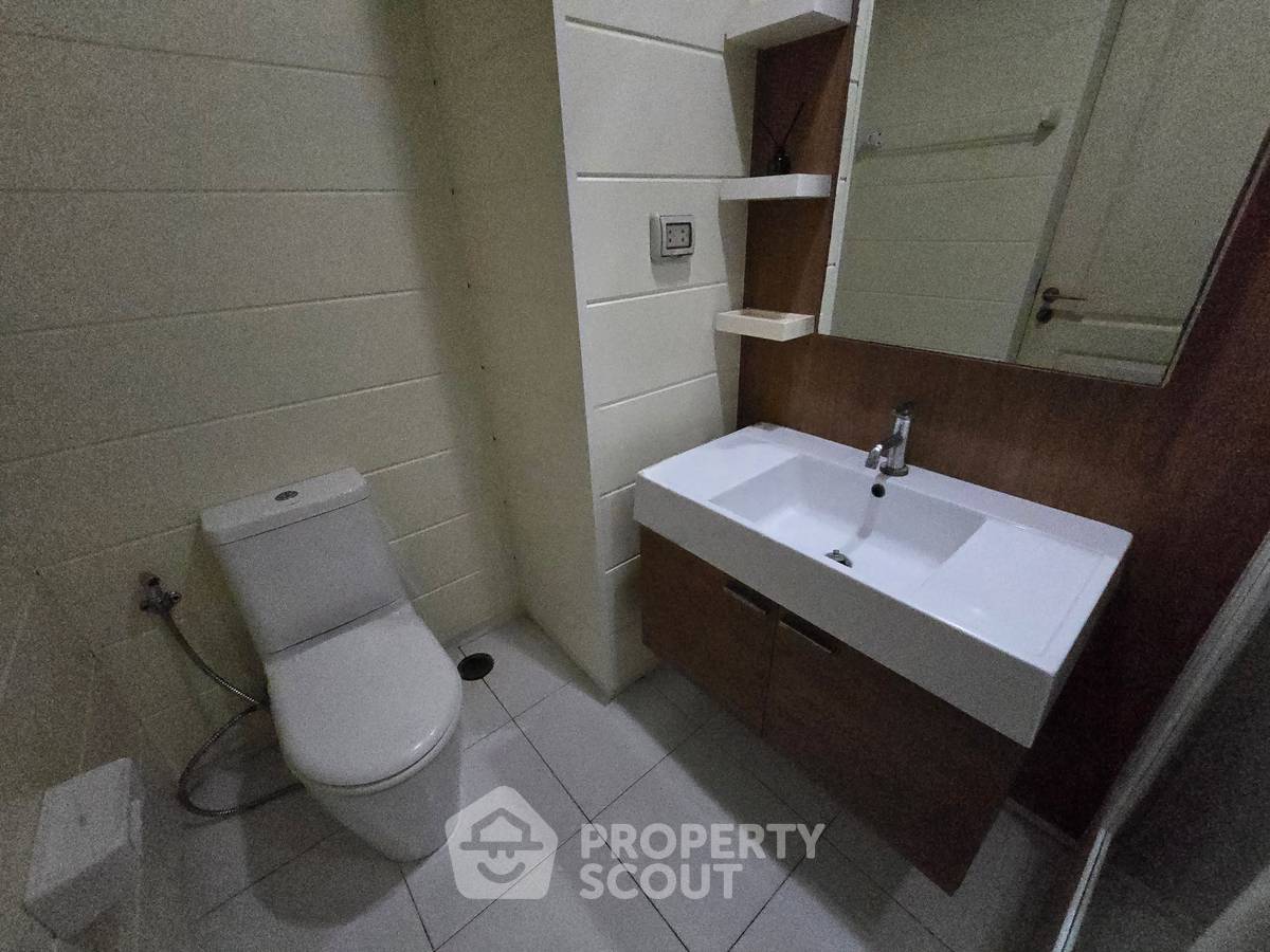 รูป คอนโด 1 ห้องนอน ชั้น 20 ขนาด 48 ตร.ม. Q House Sathon ใกล้ BTS กรุงธนบุรี 100 ม. (ID 2733893) - รูปที่ 15/17