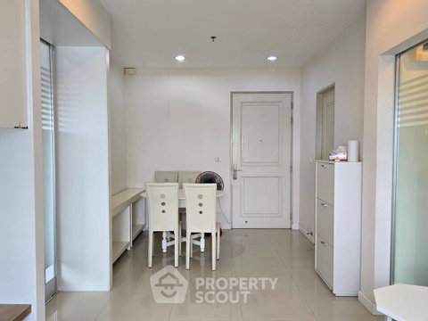 คอนโด 1 ห้องนอน ชั้น 20 ขนาด 48 ตร.ม. Q House Sathon ใกล้ BTS กรุงธนบุรี 100 ม. (ID 2733893)