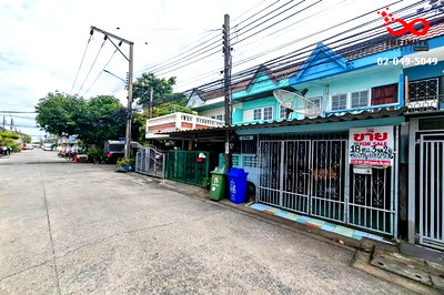 ขายทาวน์โฮม : ขายทาวน์เฮาส์ 18 ตร.ว. 2ชั้น หมู่บ้านรัชธานี ลาดพร้าว 101 แยก 47 บางกะปิ 