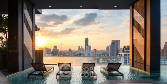 1-BR Condo, Lumpini Selected Sutthisan-Saphan Khwai, 11th Floor Near BTS Saphan Khwai (ID 2734842)