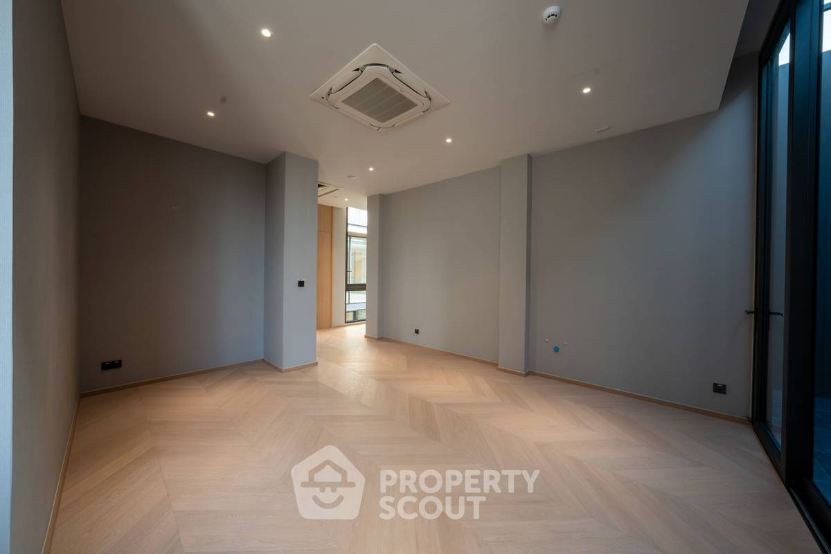 รูป บ้าน 6 ห้องนอน 1,595 ตารางเมตร SONLE RESIDENCES ใกล้ MRT วงศ์สว่าง (ID 2728526) - รูปที่ 22/24