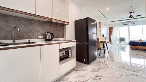 🛏️ Studio - 🛁 1 ห้องน้ำ - 🏙️ Sea View - 🇹🇭 ชื่อบริษัท - 🏢 View Talay 5 Jomtien Condominium Beach - รหัส: VT5D19