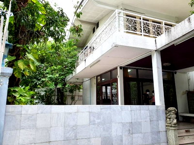 Houses for rent บางลำภู(บางลำภู) : LTH5285 – House FOR RENT in Sathorn 4 beds 3 baths size 500 SQ.M. Nearby BTS Saint Louis Station ONLY 90k/Month
