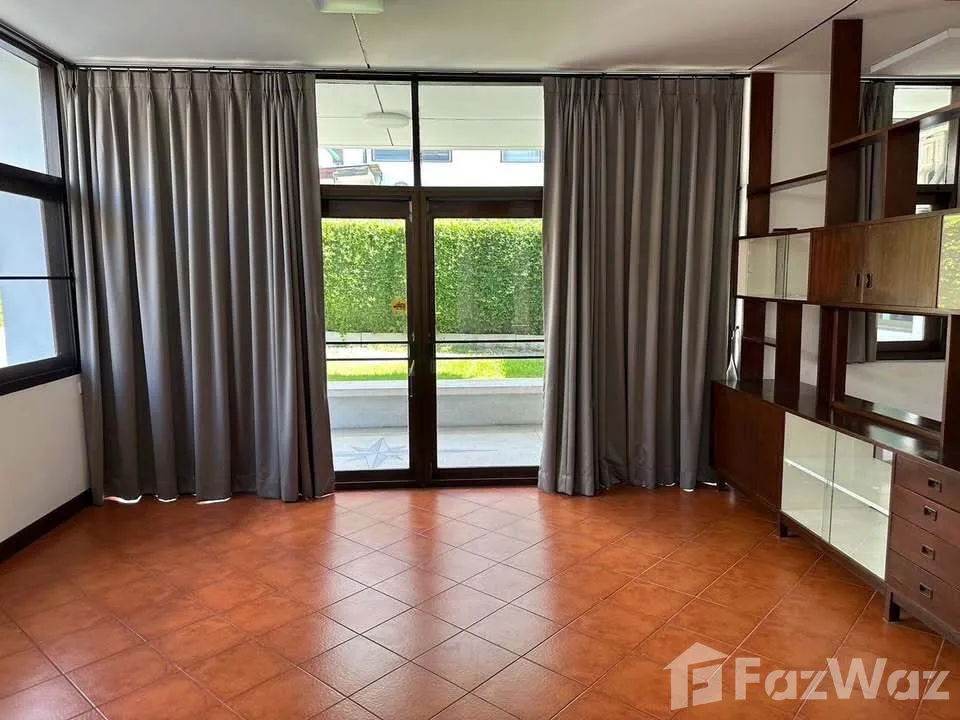 รูป บ้านเดี่ยวให้เช่า 5 ห้องนอน ใน บางจาก, กรุงเทพมหานคร 6115712 - รูปที่ 3/12