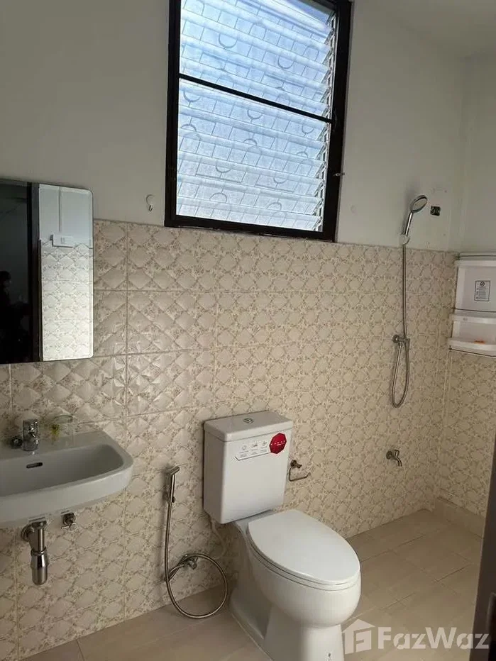 รูป บ้านเดี่ยวให้เช่า 5 ห้องนอน ใน บางจาก, กรุงเทพมหานคร 6115712 - รูปที่ 11/12