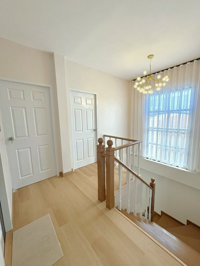 picture Fully Renovated & Extended Home – Move-in Ready! (On 148 Square meter Land) - 13/19
