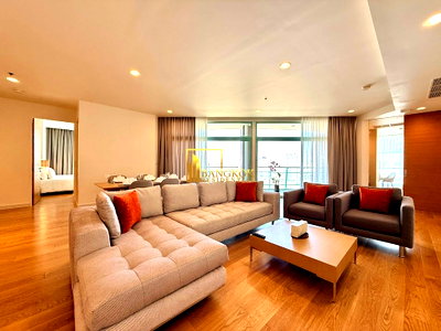 Apartment building for rent วิทยาลัยอาชีวศึกษาเสาวภา : Delightful 3 Bedroom Serviced Apartment Near Riverside Area - BR30168SA