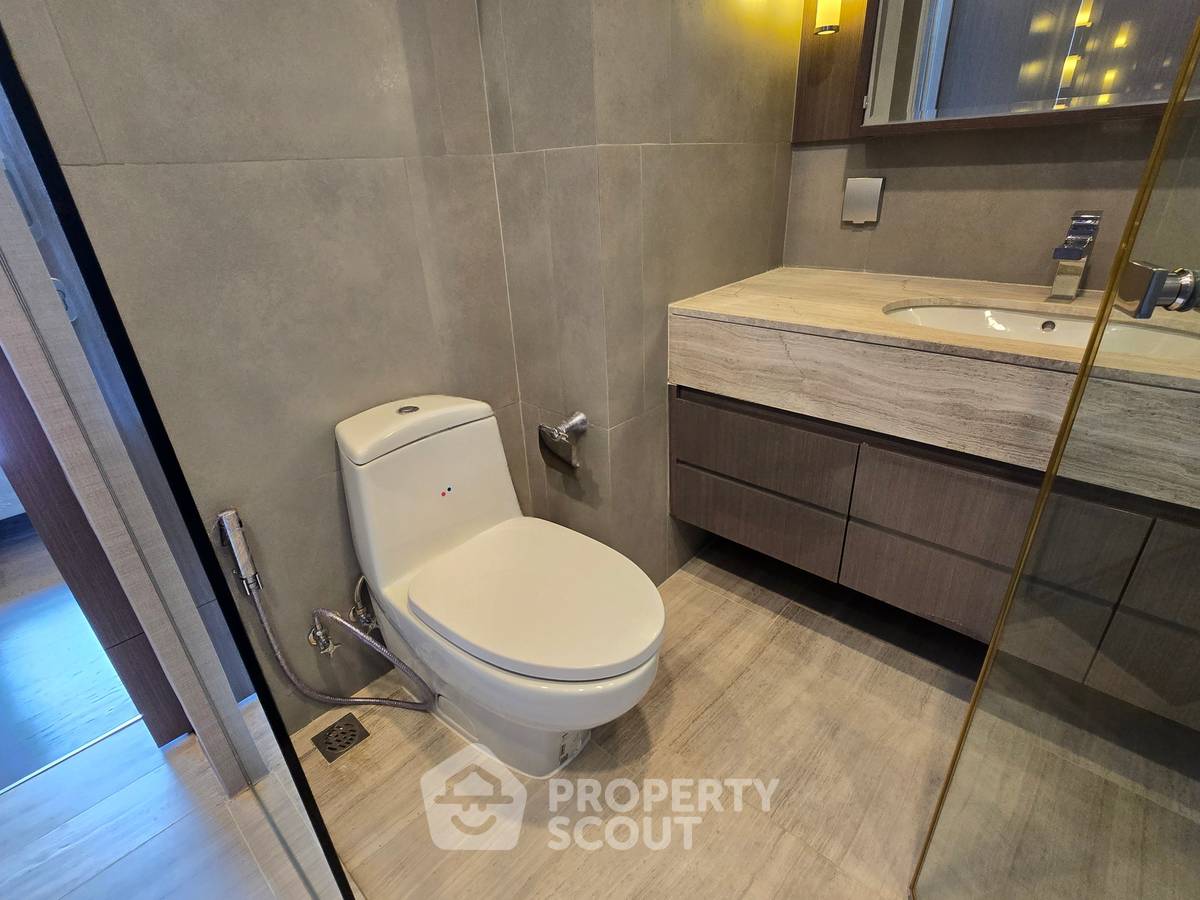 รูป คอนโด 2 ห้องนอน 66 ตร.ม. ขาย The Diplomat Sathorn ใกล้ BTS สะพานสุรศักดิ์ 90 ม. (ID 2744083) - รูปที่ 15/16