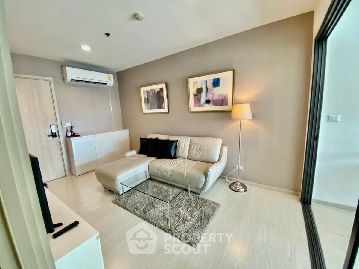รูป ใกล้ BTS เอกมัย เพียง 200 ม. | คอนโด 1 ห้องนอน Rhythm Sukhumvit 42 (ID 2744052) - รูปที่ 2/8